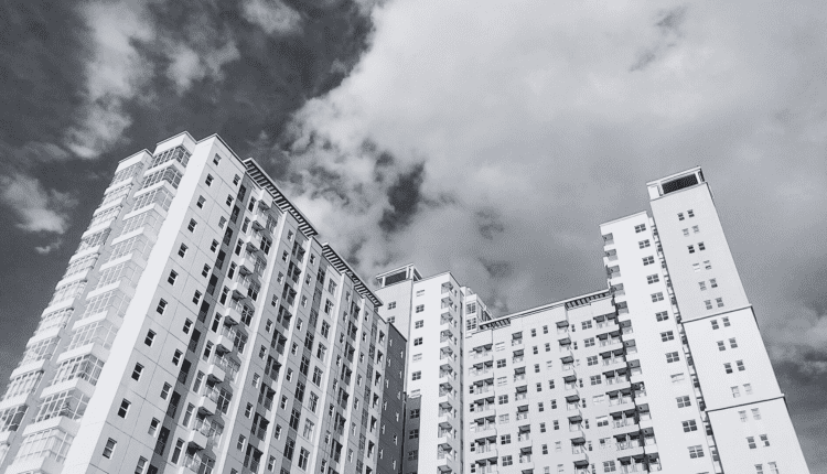 Ceny nieruchomości w USA rosną w rekordowym tempie. Czeka nas to samo? Tutaj już widać zmiany