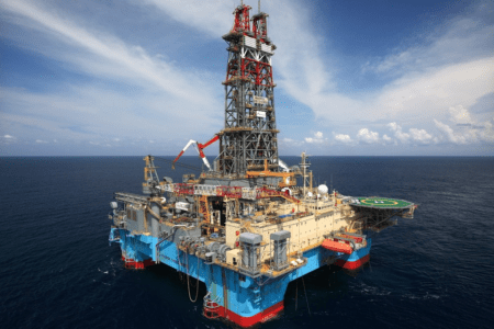 Odkryto nowe pola naftowe. Exxon liczy na miliardy baryłek (i dolarów)