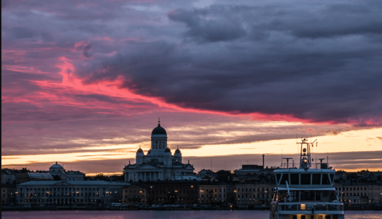 Tajemnicza chmura siarki nad Helsinkami. Przyczyny i źródło pochodzenia nieznane