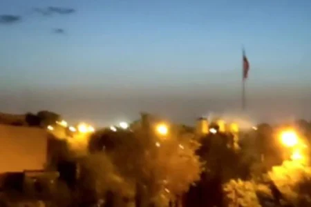 Izrael uderza na Iran, ale tak jakby „na niby”. Teatr pozorów na Bliskim Wschodzie, rynki niezbyt przejęte