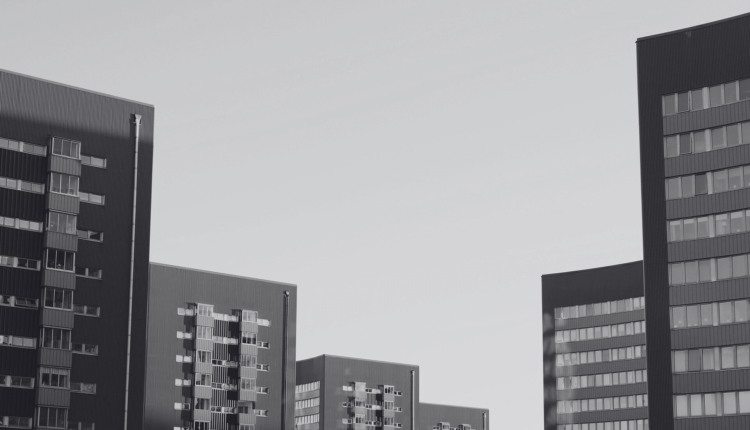 Ceny mieszkań szaleją. Co czeka nas w najbliższych miesiącach?