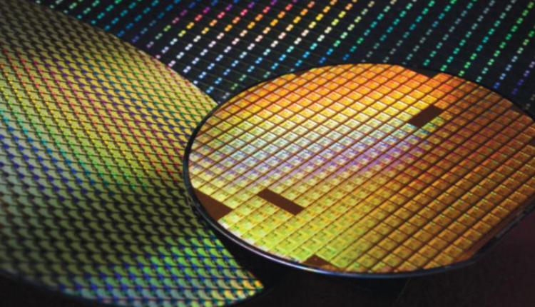 Będą problemy z chipami. Fabryki ewakuowane w związku z kataklizmem