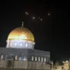 Irańskie pociski nadlatujące nad Izrael