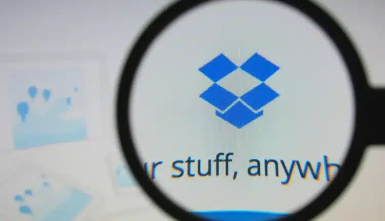 Dropbox pod ciosami hakerów. Wypłynęły wrażliwe dane