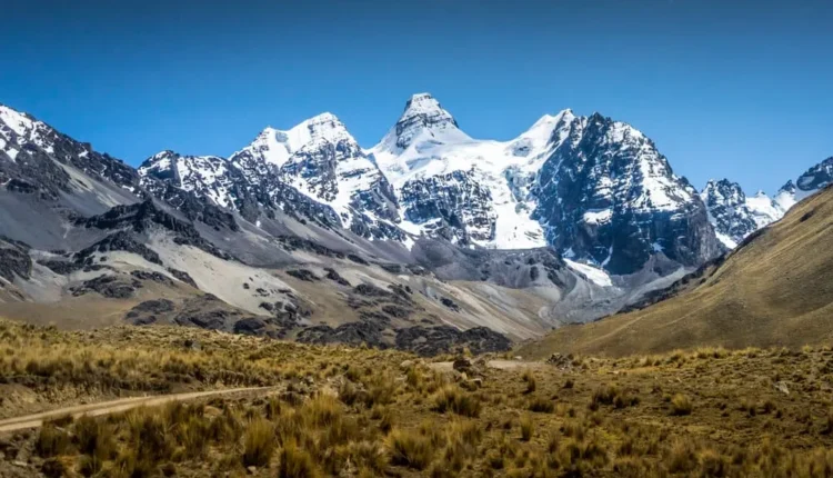 Eksportowe szlaki miedziowe zatkane. Nasilona konkurencja z czarnym rynkiem