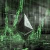 Logo Ethereum, w tle wykres giełdowy.