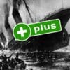 Tonący na oceanie statek Titanic, wokół pełno rozbitków