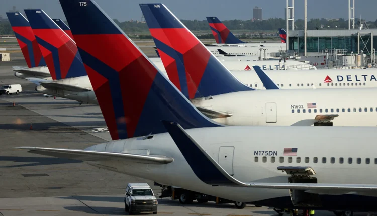 Na noże: Delta Air Lines atakuje Microsoft, ten się odgryza. Kłótnia o ogromne kwoty