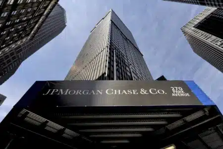 JPMorgan Chase polubił się z Bitcoinem, zaskakująca decyzja Jamiego Dimona! Przecierają szlaki dla Wall Street?