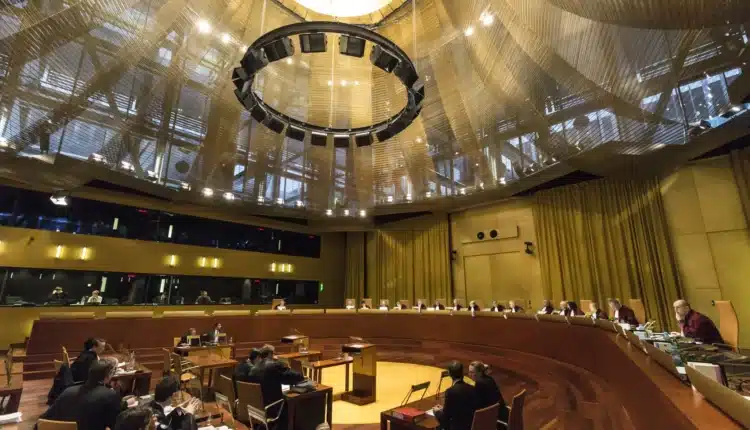 Finał 10-letniej bitwy. Podatkowa hekatomba Apple’a, klęska obfitości pewnego rządu