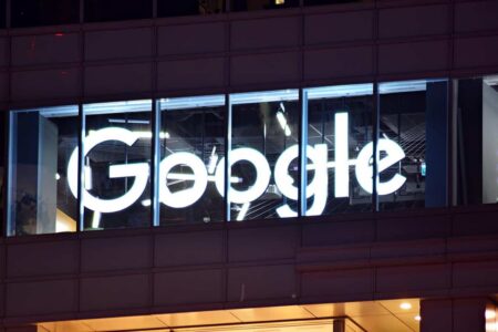 Google wciąż utrzymuje nielegalny monopol! Jest wyrok
