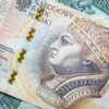 Fragment banknotu o nominale 200 zł
