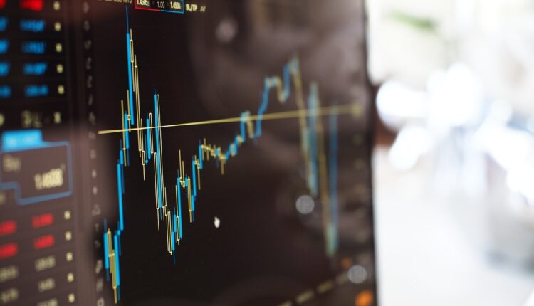 Kolejna znana kryptowaluta w tarapatach? Metryki on-chain wskazują na potencjalne straty!