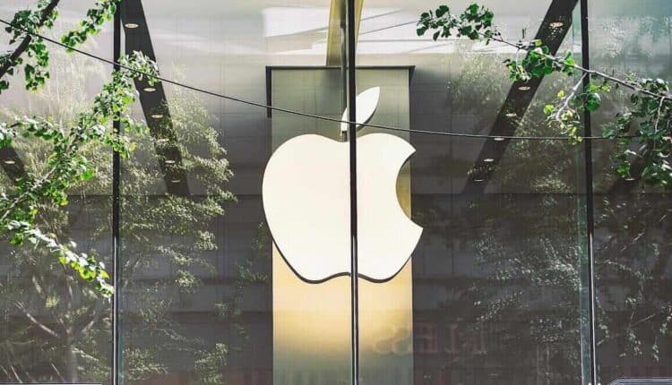 Apple obniża ceny topowych smartfonów. Konkurencja dociska firmę z Cupertino