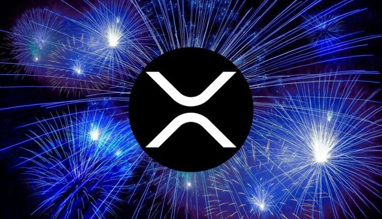 Logo XRP, w tle fajerwerki.