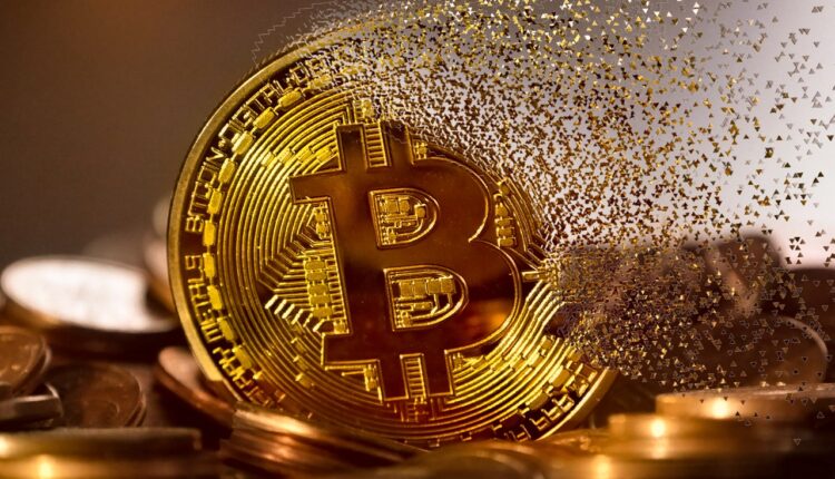 Nadchodzą spadki! Pierwszy do odstrzału będzie Bitcoin?