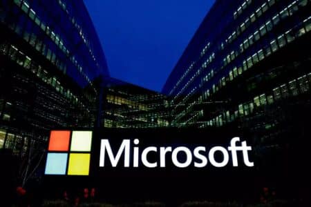 Microsoft zwalnia tysiące pracowników. Cięcia w cieniu AI
