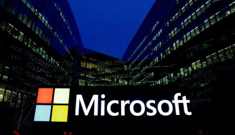 Microsoft z tańszym pakietem Office, żeby uniknąć kar. Wciąż ma kłopoty