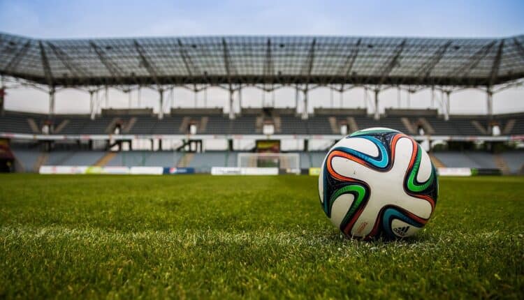 Kryptowaluta od Ronaldinho pod ostrzałem! Czy STAR10 to kolejny wał?
