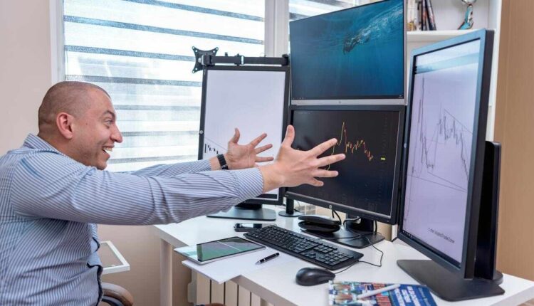 Tesla hitem na amerykańskiej giełdzie. Dlaczego inwestorzy ruszyli po akcje?