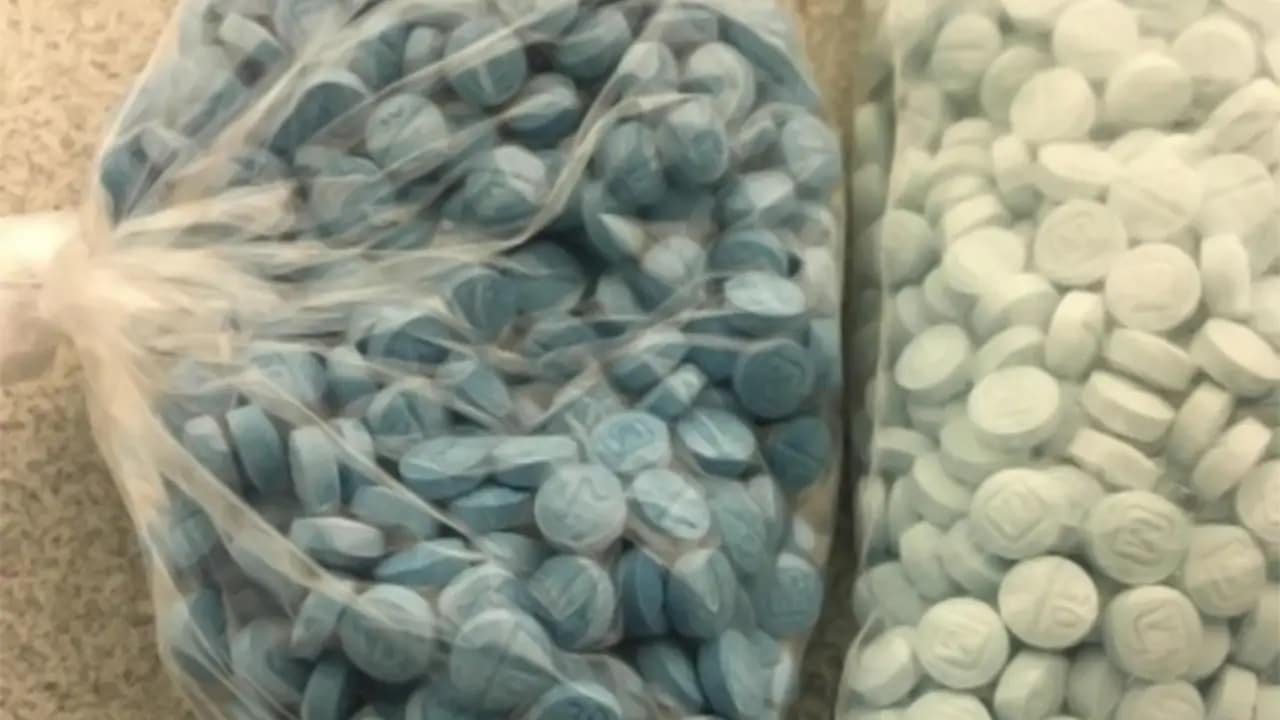 „Tyle fentanylu, ile tylko chcą”. Za pomocą narkotyku burmistrz chce rozwiązać problem trawiący miasto