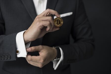 To on ma najwięcej kryptowaluty Bitcoin na świecie! Dzisiaj obchodzi swoje oficjalne urodziny!
