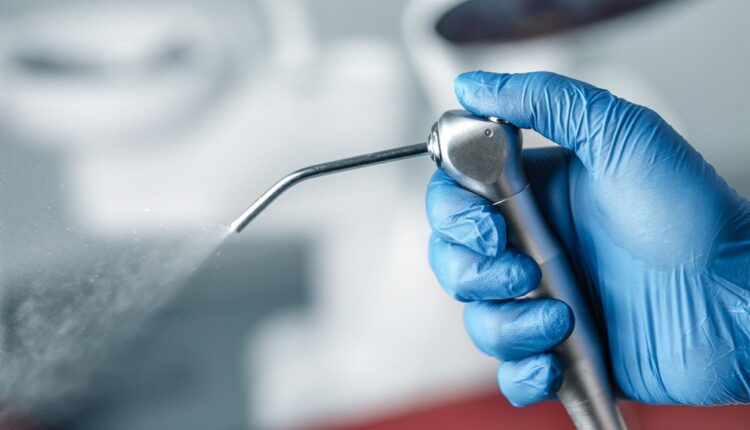 USA wycofują powszechny dodatek. „Ochronimy wasze zęby”. Big Pharma pod ścianą