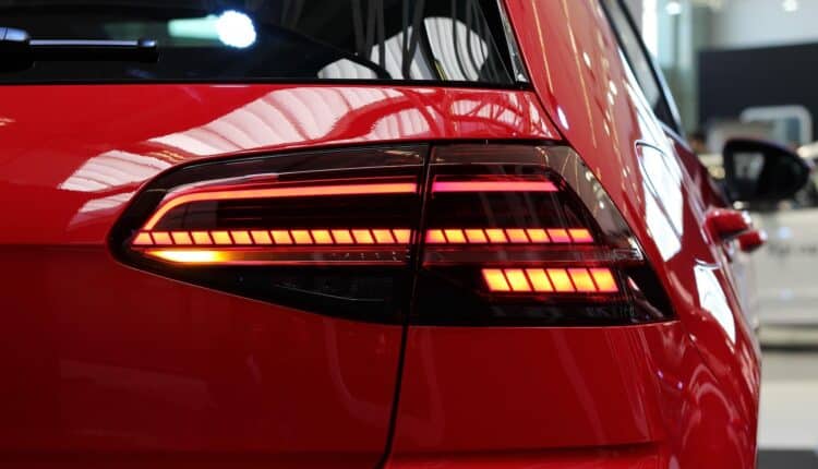 Niemiecka motoryzacja w głębokim kryzysie. Gigant tnie etaty, a legendarny model może zniknąć z Europy