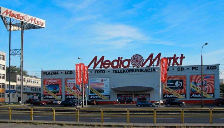 Chińczycy przejmują niemieckiego giganta. Szykuje się rewolucja na europejskim rynku sprzętu elektronicznego. Co to oznacza dla klientów?