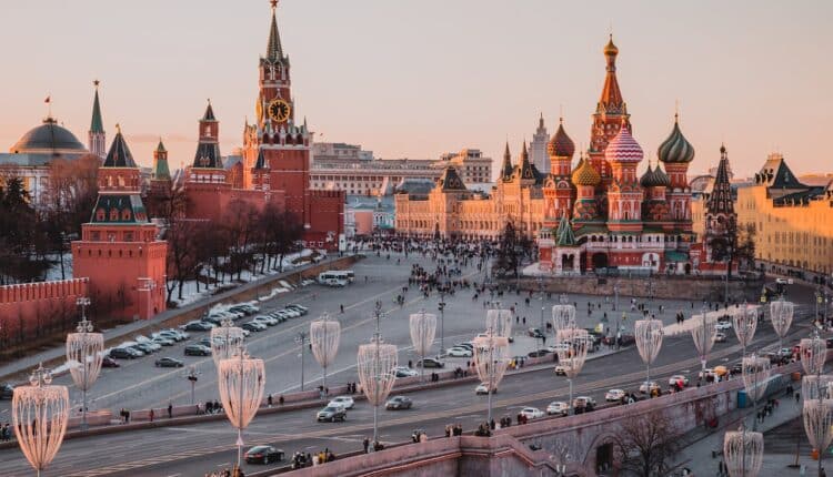 Trump bez hamulców: gospodarka Rosji śmierdzi. Prezydent USA znalazł sposób na zakończenie wojny?