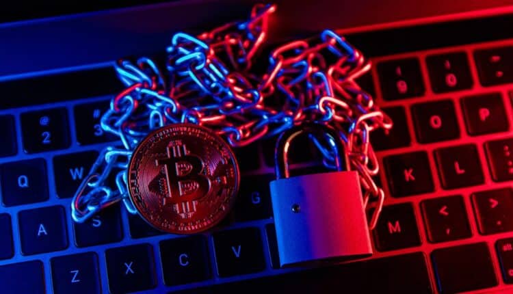 „Największa kryptowalutowa konfiskata świata”. 61 tys. BTC i Chinka w kajdankach