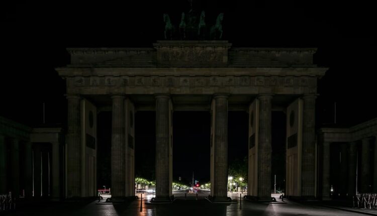 Berlin w ciemności. Atak na infrastrukturę, dziesiątki tysięcy ludzi bez prądu