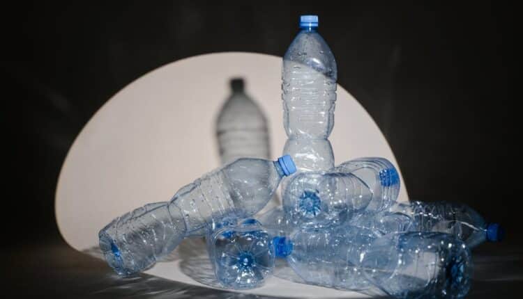 System kaucyjny wkracza do Polski. Co trzeba o nim wiedzieć?