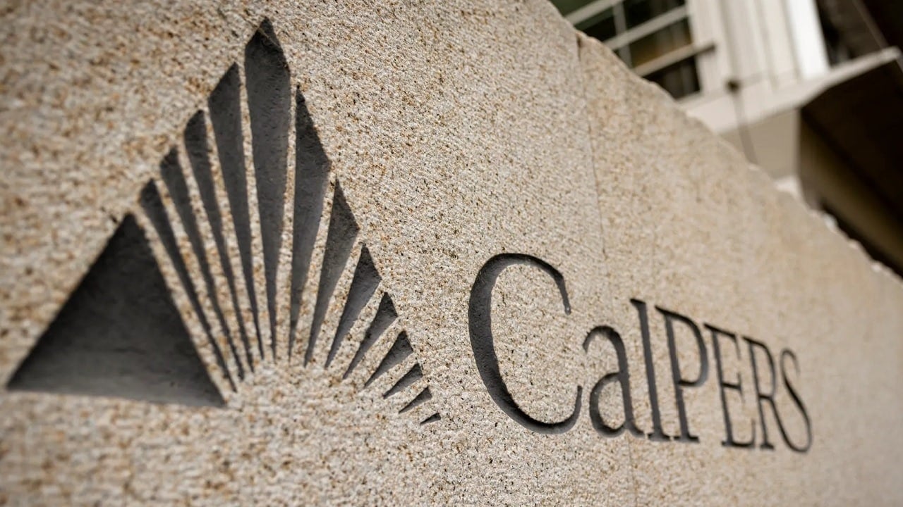 Państwowy fundusz emerytalny stracił na inwestycji 71%, nie chce się przyznać czemu