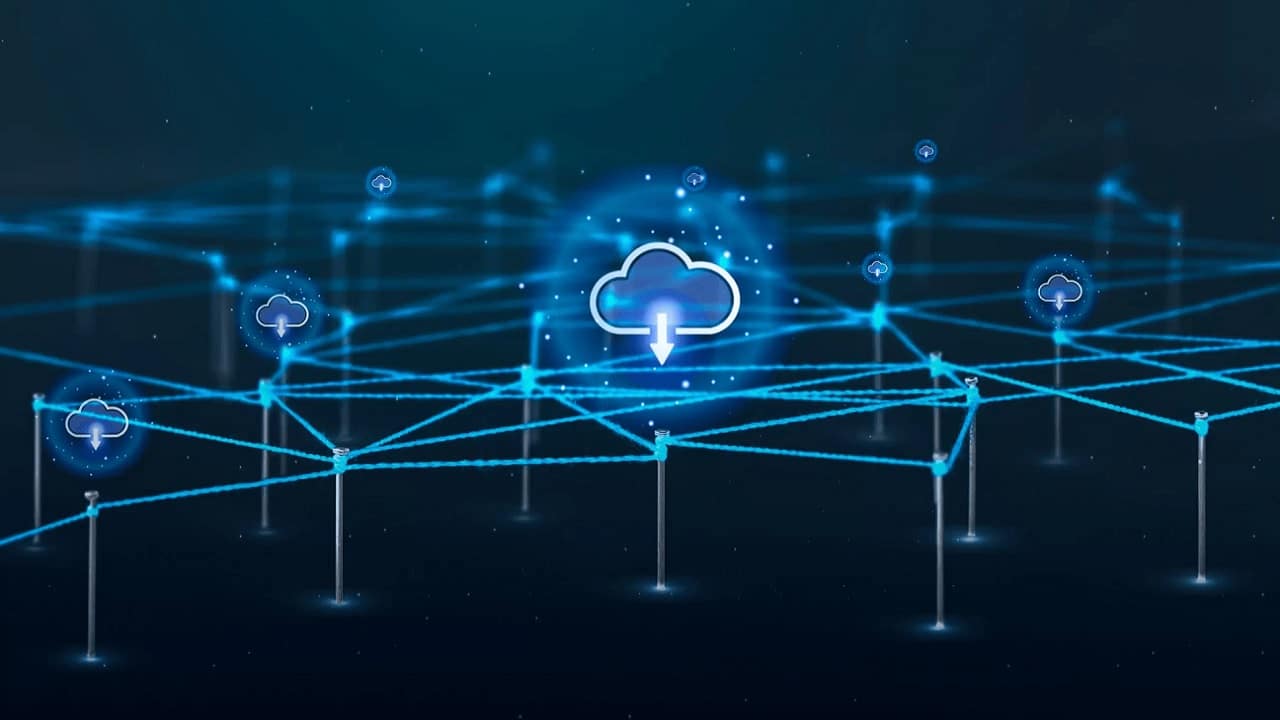 Z wielkiej chmury spory deszcz: globalna awaria kluczowej usługi, Microsoft raportuje poprawę