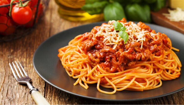 Makaron przyczyną kryzysu celnego, Włochy idą na wojnę handlową