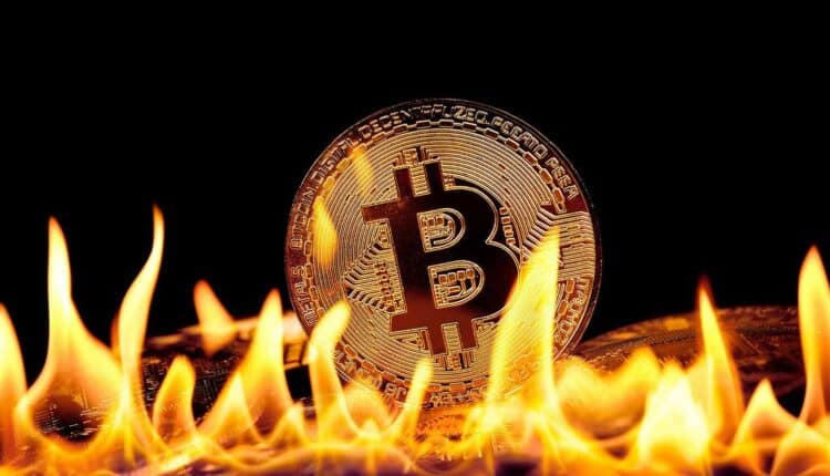 Bitcoin poniżej 90 tys. USD. Duża giełda wykonuje niebezpieczny transfer. Pogrąży BTC?