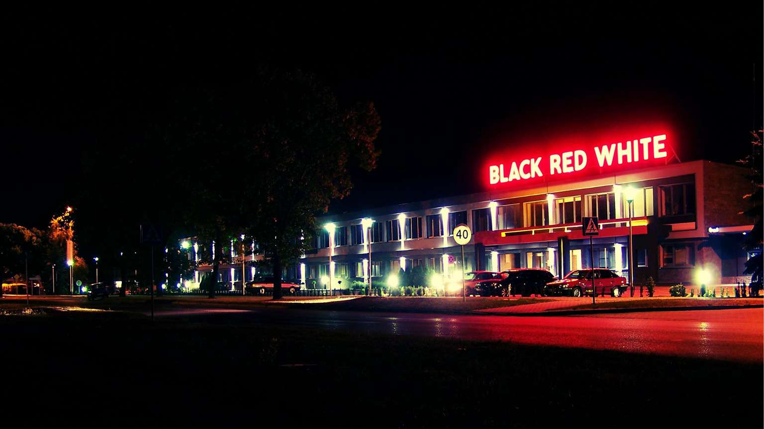 Kolejna polska firma, która jest liderem branży, wpada w kryzys. Prawie 1000 osób straci pracę. Co się dzieje?