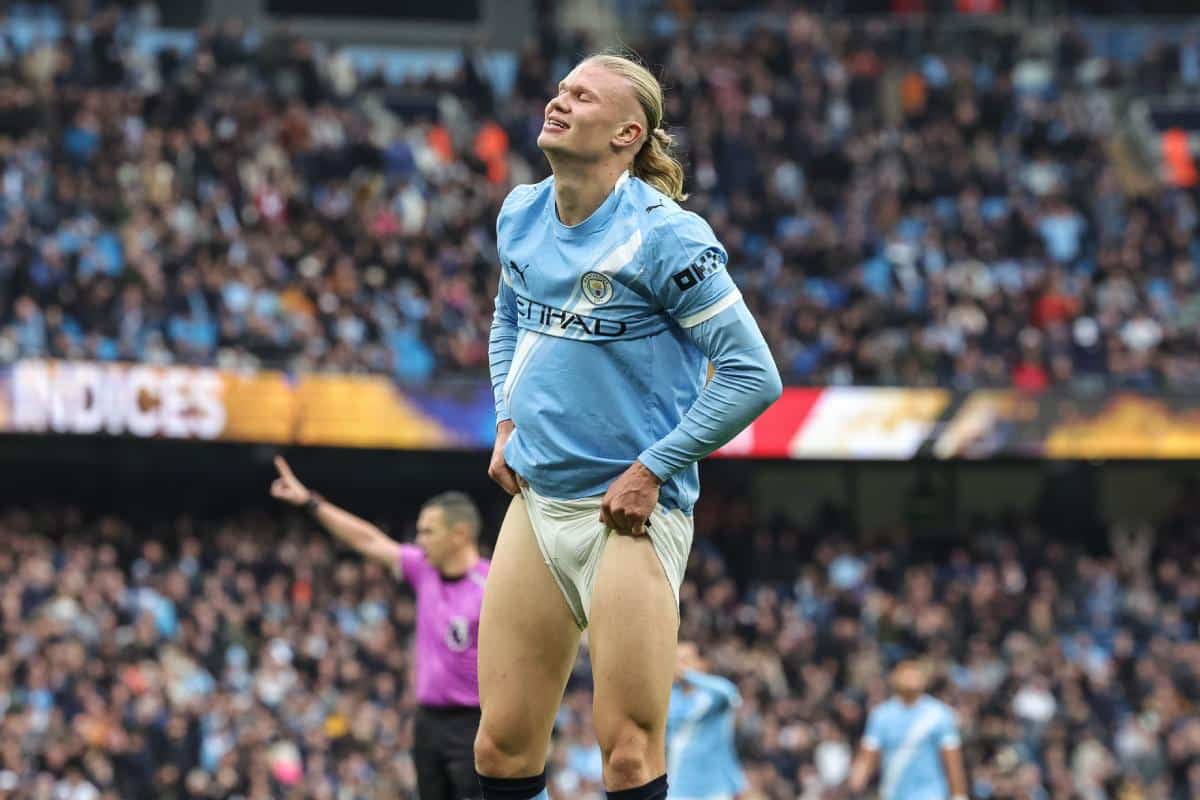 Sensacja w wyścigu po Złotego Buta! Anonimowy Serb bije Haalanda i Mbappé