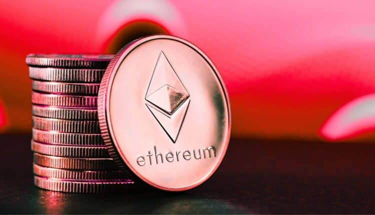 Nagły zwrot akcji. Wieloryby porzucają altcoin z TOP 10. Szykuje się powtórka z ostatniego krachu?