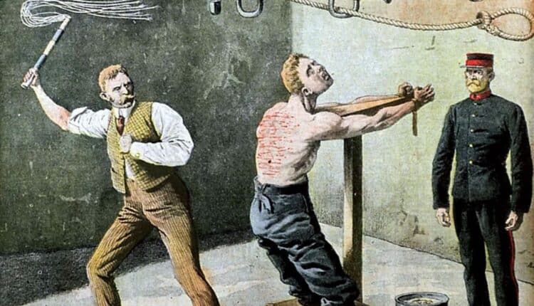 Będzie obowiązkowa chłosta dla sprawców scamów, finansowych oszustów