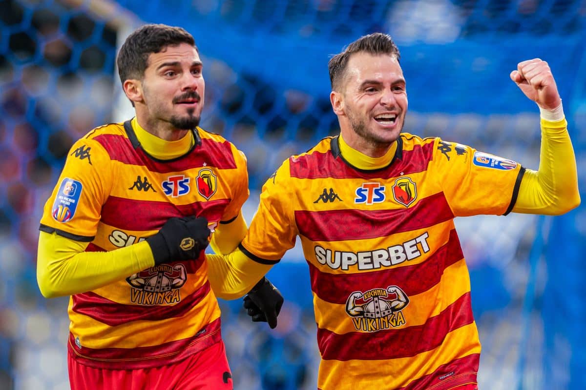 Jagiellonia – Raków: Typy, kursy, analiza hitu Ekstraklasy. Duma Podlasia nie zwalnia, Raków w opałach?