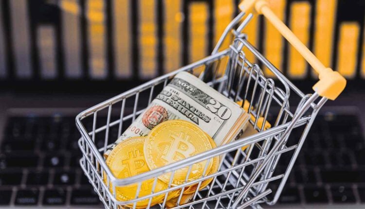 Giganci wracają do kupowania Bitcoina. To dobry moment na budowanie pozycji na 2026 rok?