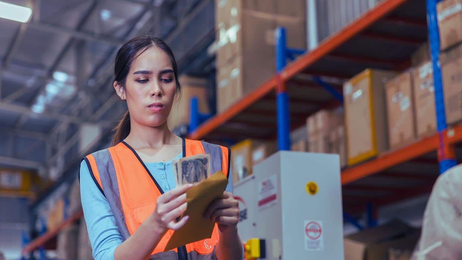 Dochody Polaków według GUS-u rosną, ale coś tu się nie zgadza