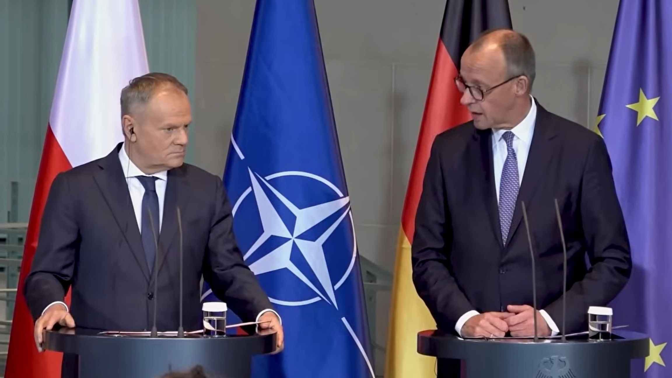 Niemcy nie zapłacą reparacji? „Polska sama wypełni tę potrzebę”