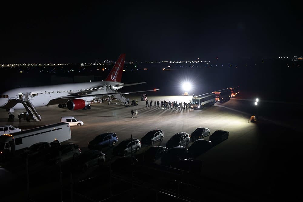 USA tworzą deportacyjne linie lotnicze. Boeingi dla służb imigracyjnych