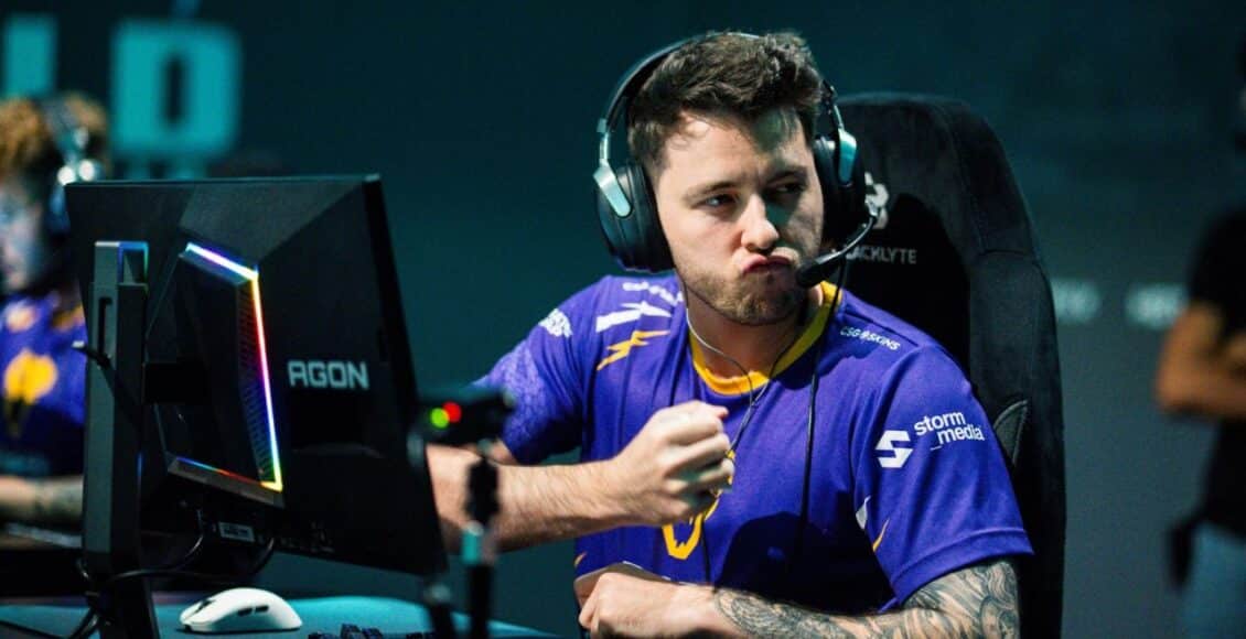 Innocent Venom KOLESIE