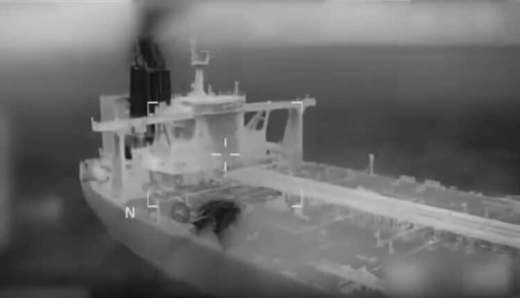 Tajemniczy rosyjski statek przejęty na Atlantyku przez Amerykanów po dwutygodniowym pościgu. O co tu chodzi?