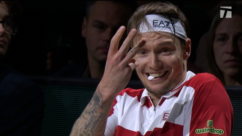 Hurkacz popełnił trzy błędy serwisowe - nawet Bublik w to nie uwierzył