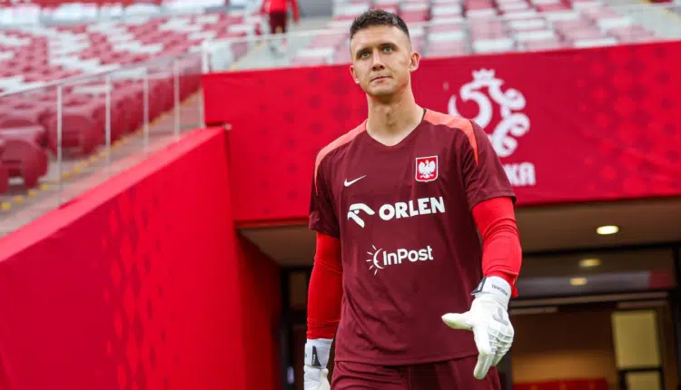 Kochalski wpuścił sześć bramek, a i tak był bohaterem Karabachu w meczu z Newcastle